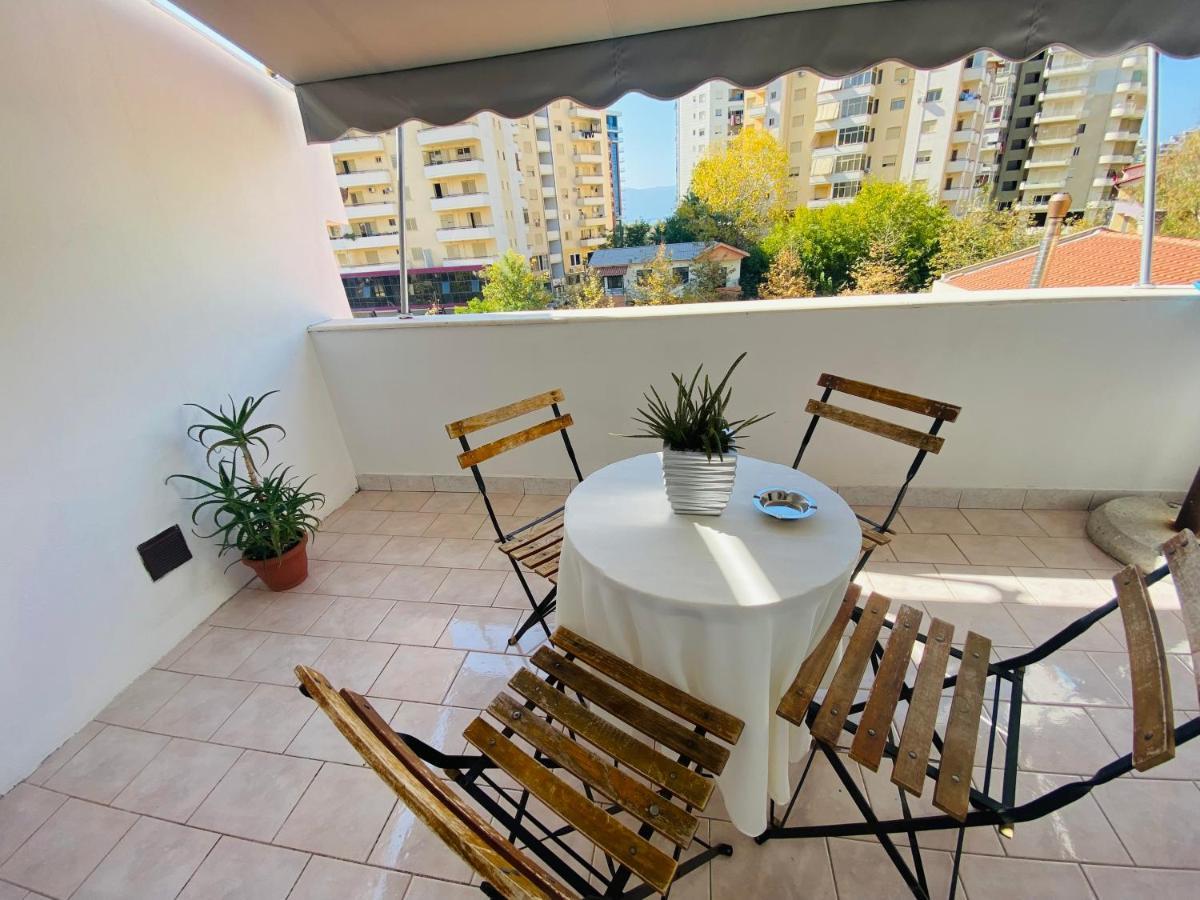 Iljazi'S Apartaments Вльора Екстер'єр фото