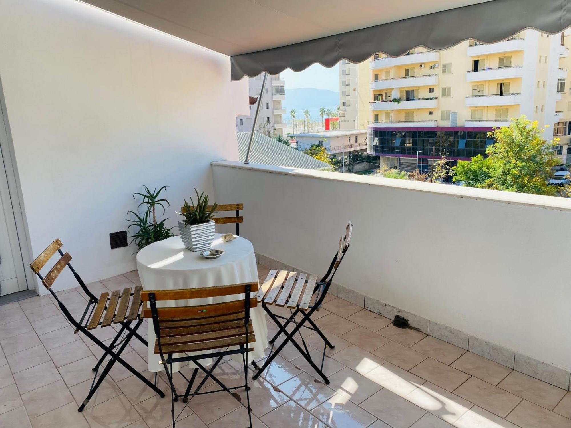 Iljazi'S Apartaments Вльора Екстер'єр фото