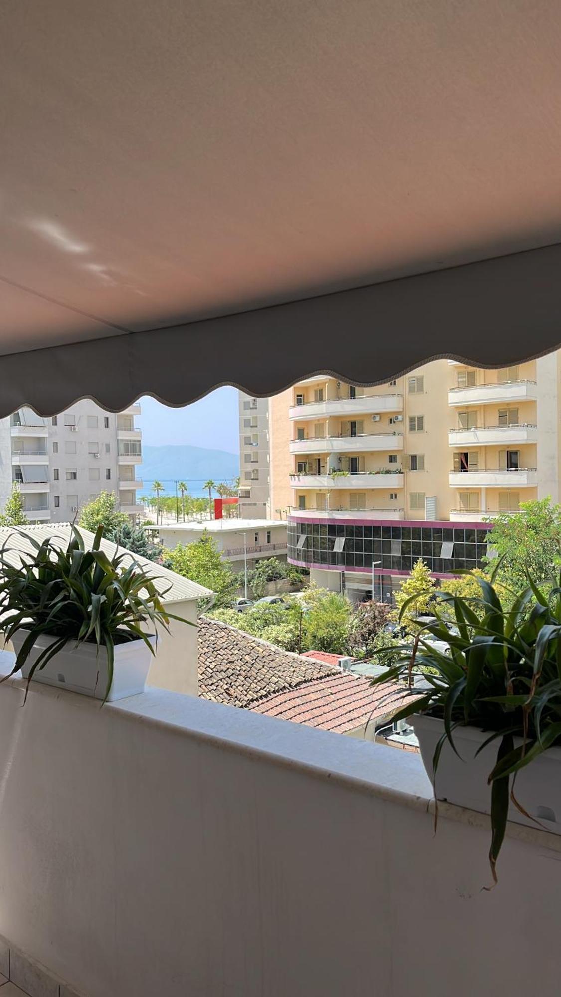 Iljazi'S Apartaments Вльора Екстер'єр фото