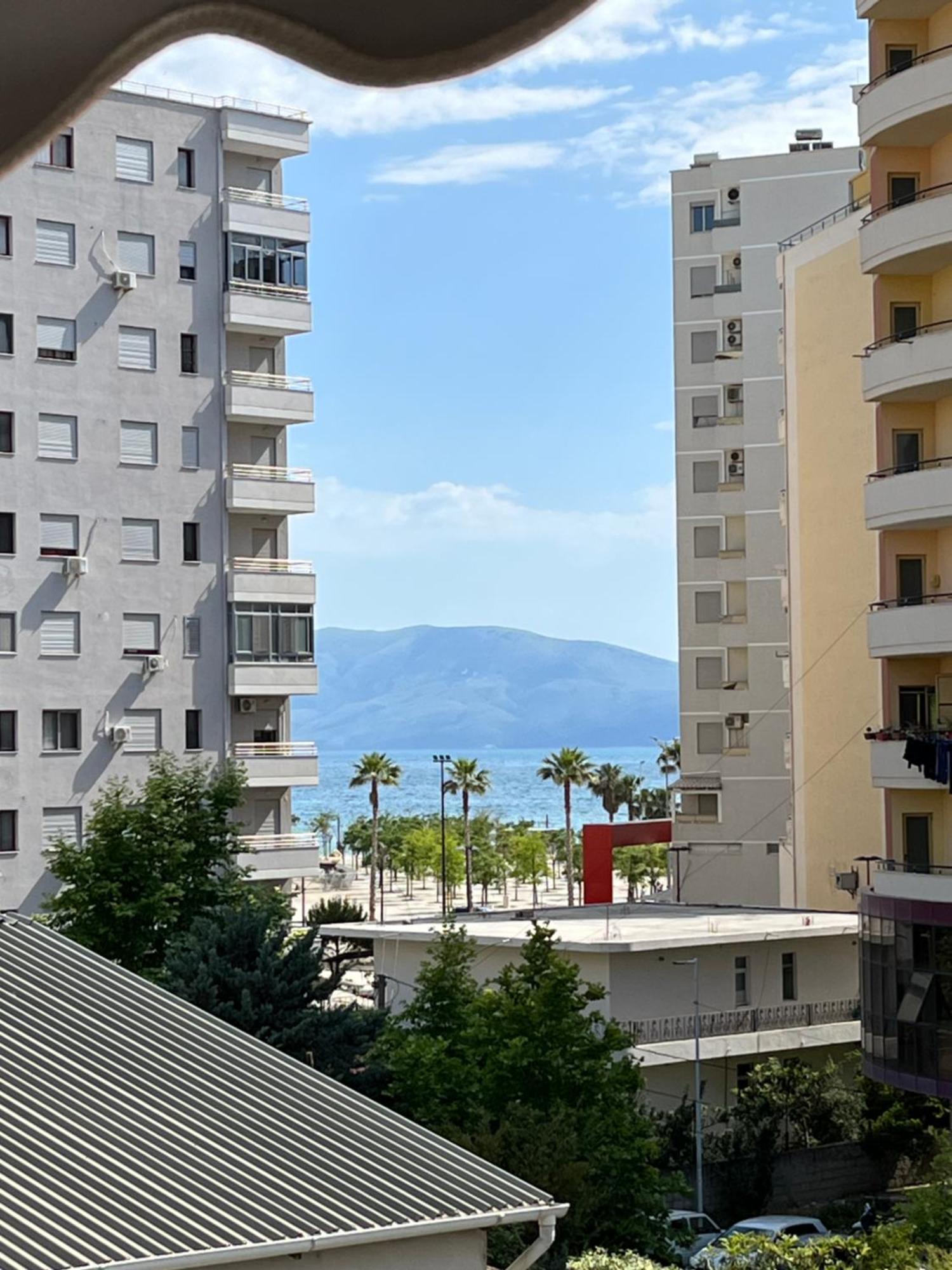Iljazi'S Apartaments Вльора Екстер'єр фото