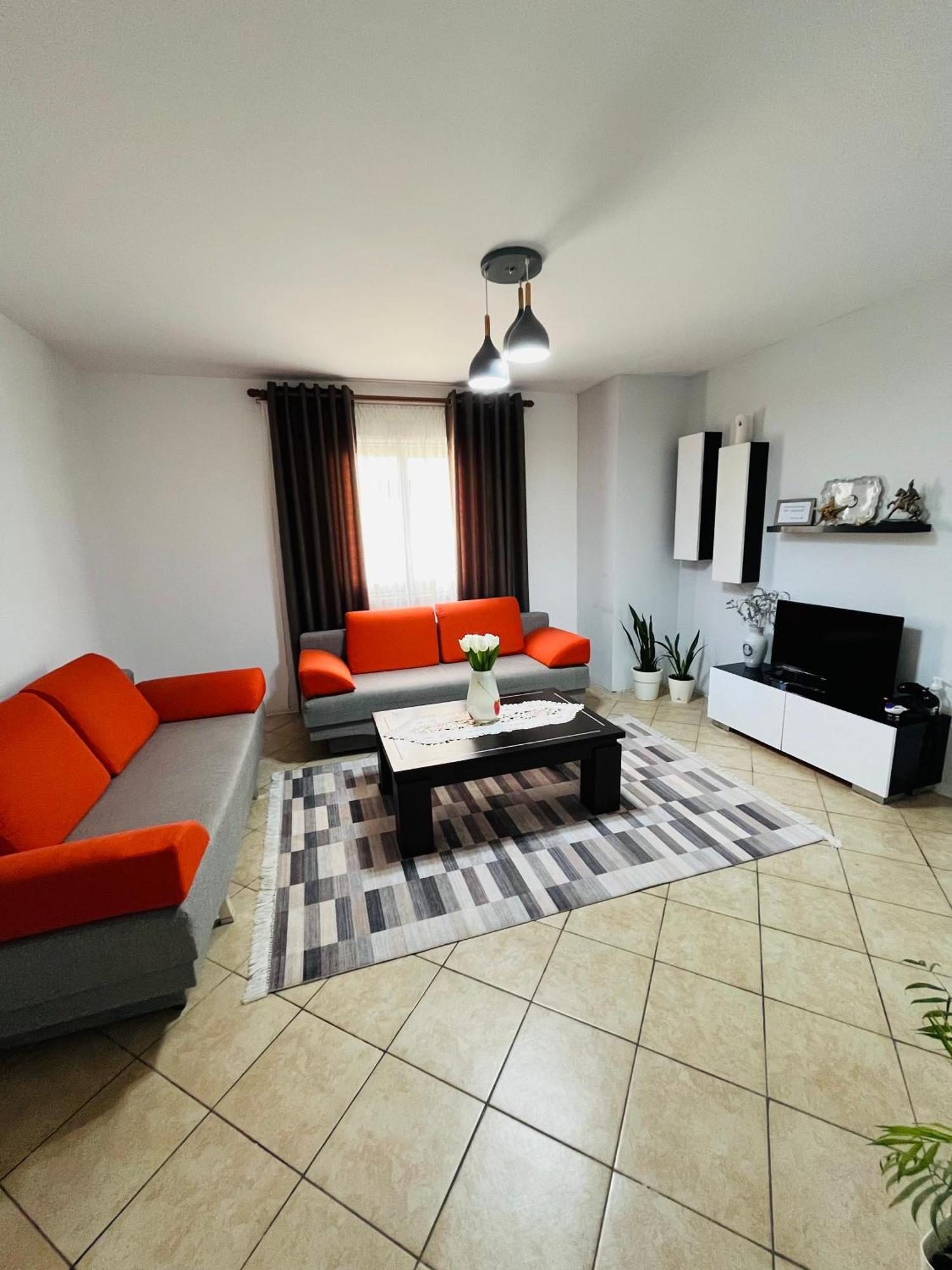 Iljazi'S Apartaments Вльора Екстер'єр фото