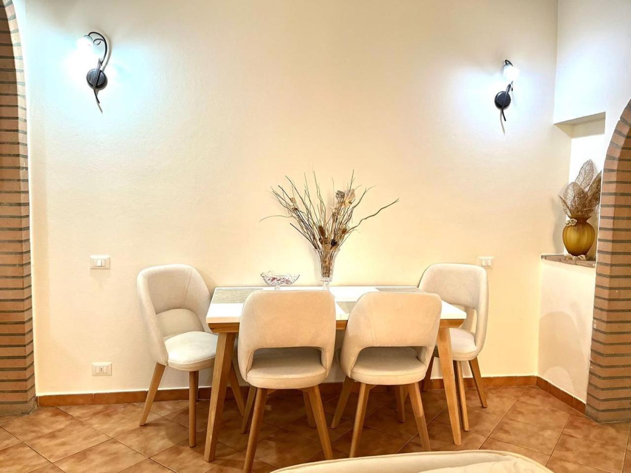 Iljazi'S Apartaments Вльора Екстер'єр фото