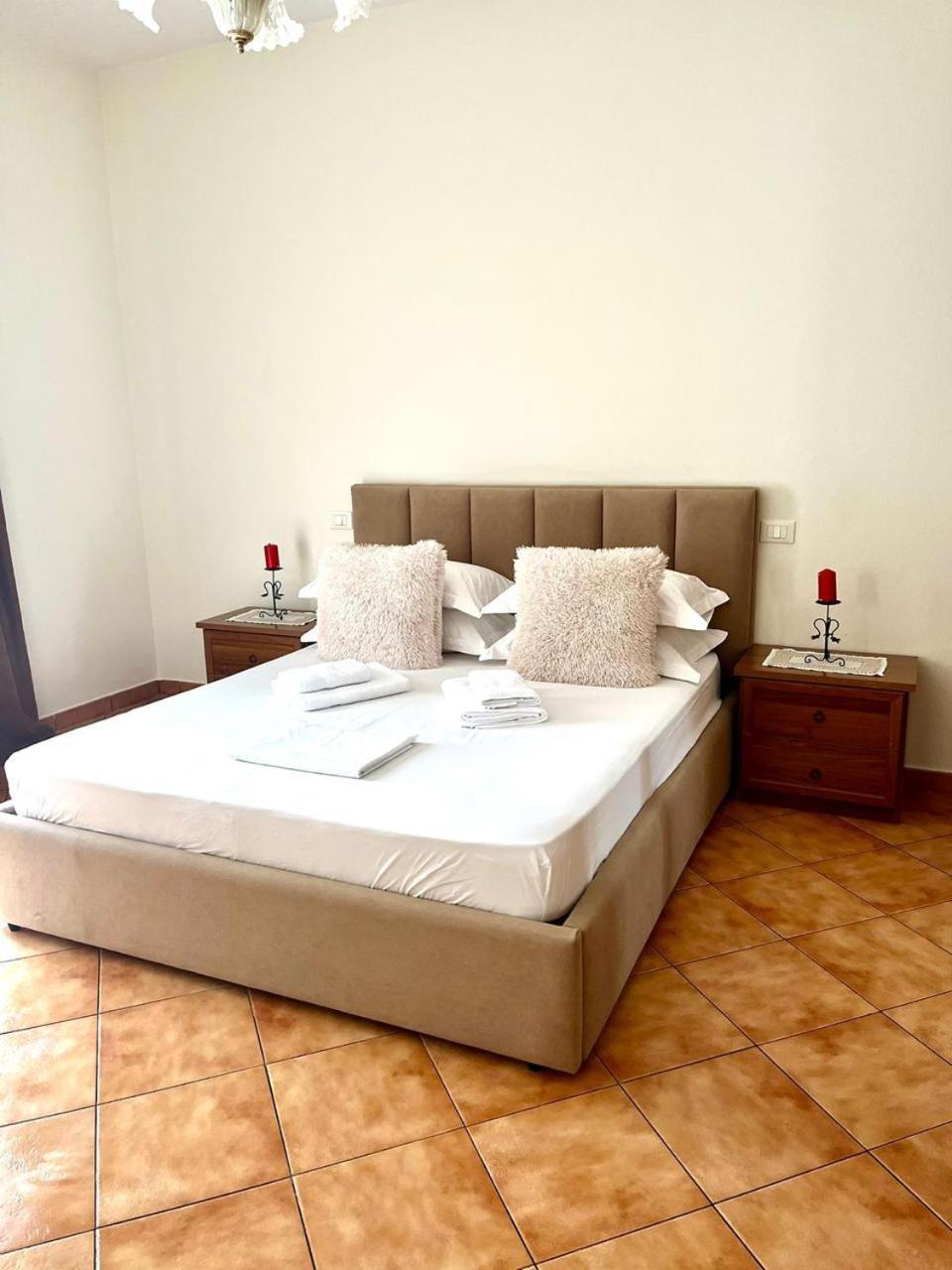 Iljazi'S Apartaments Вльора Екстер'єр фото